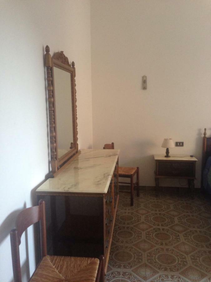 Appartamenti Stella Di Mare Pula Bagian luar foto